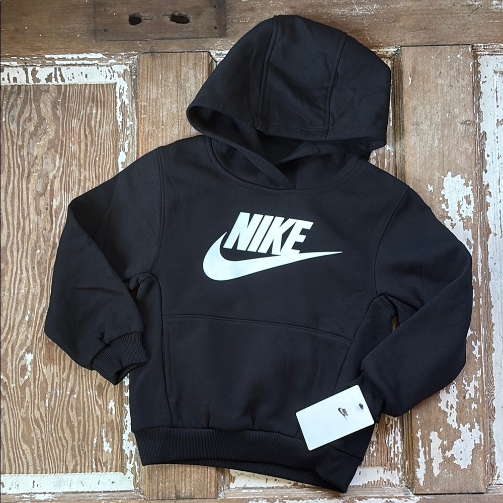 Nike Kids Black Pullover Hoodie size 5